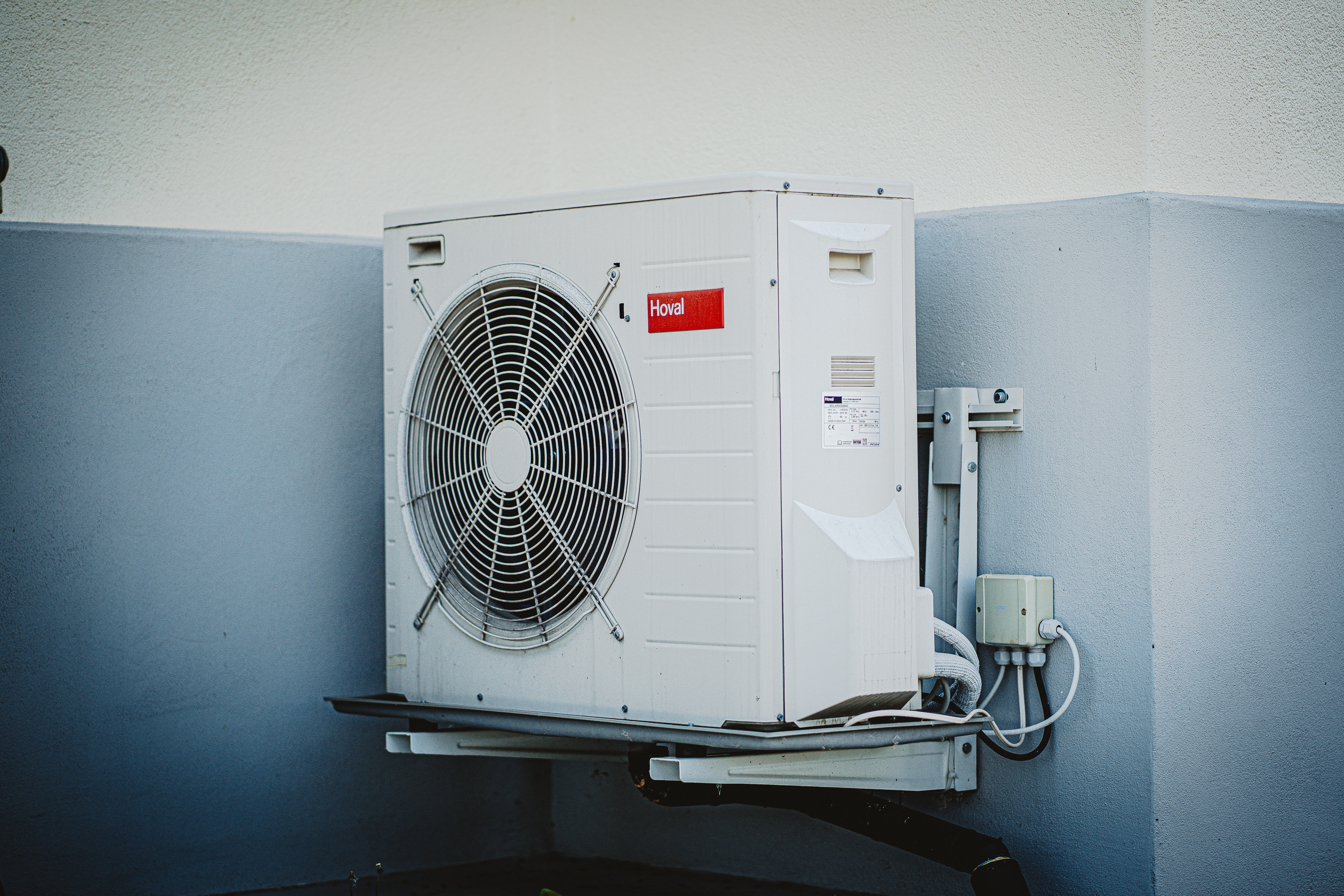 carlos-lindner-53wcYH4IOig-unsplash